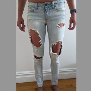 AE American Eagle Distressed Skinny Stretchy Low Rise Jeans Light Blue Size 26